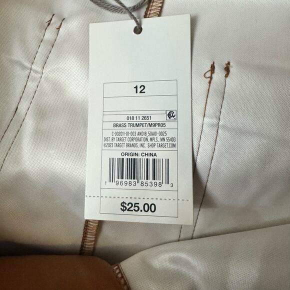 97. NEW W/Tag Brown Belted Faux Leather Shorts Size 12 - Picture 4 of 6